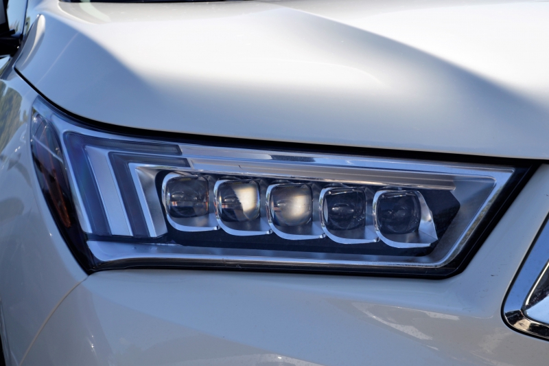 concession-ST ANTONIN DU VAR-min_acura-headlamp-2834131